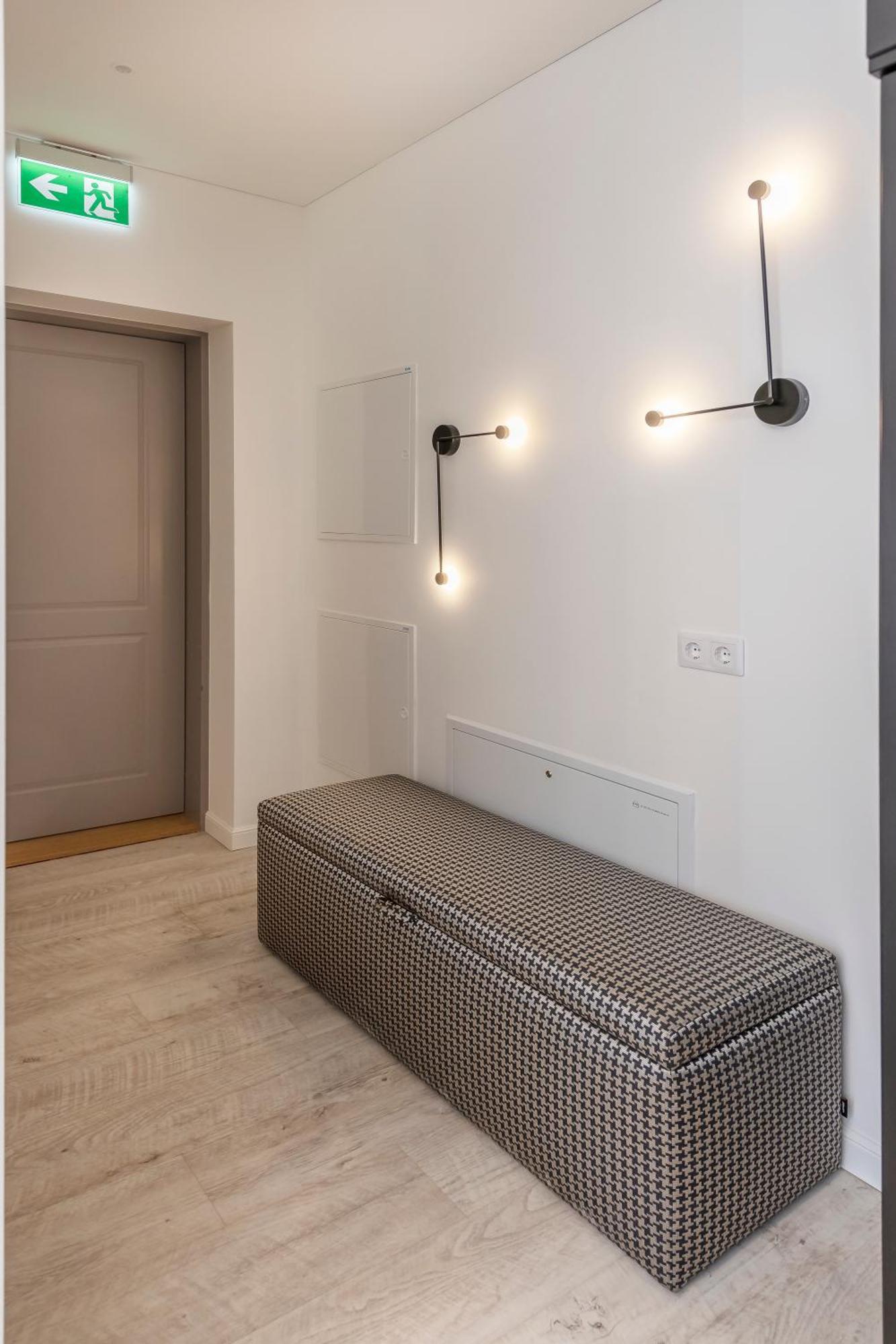Artsy Exclusive Old Town Residence Gallery Walk Vilna Habitación foto