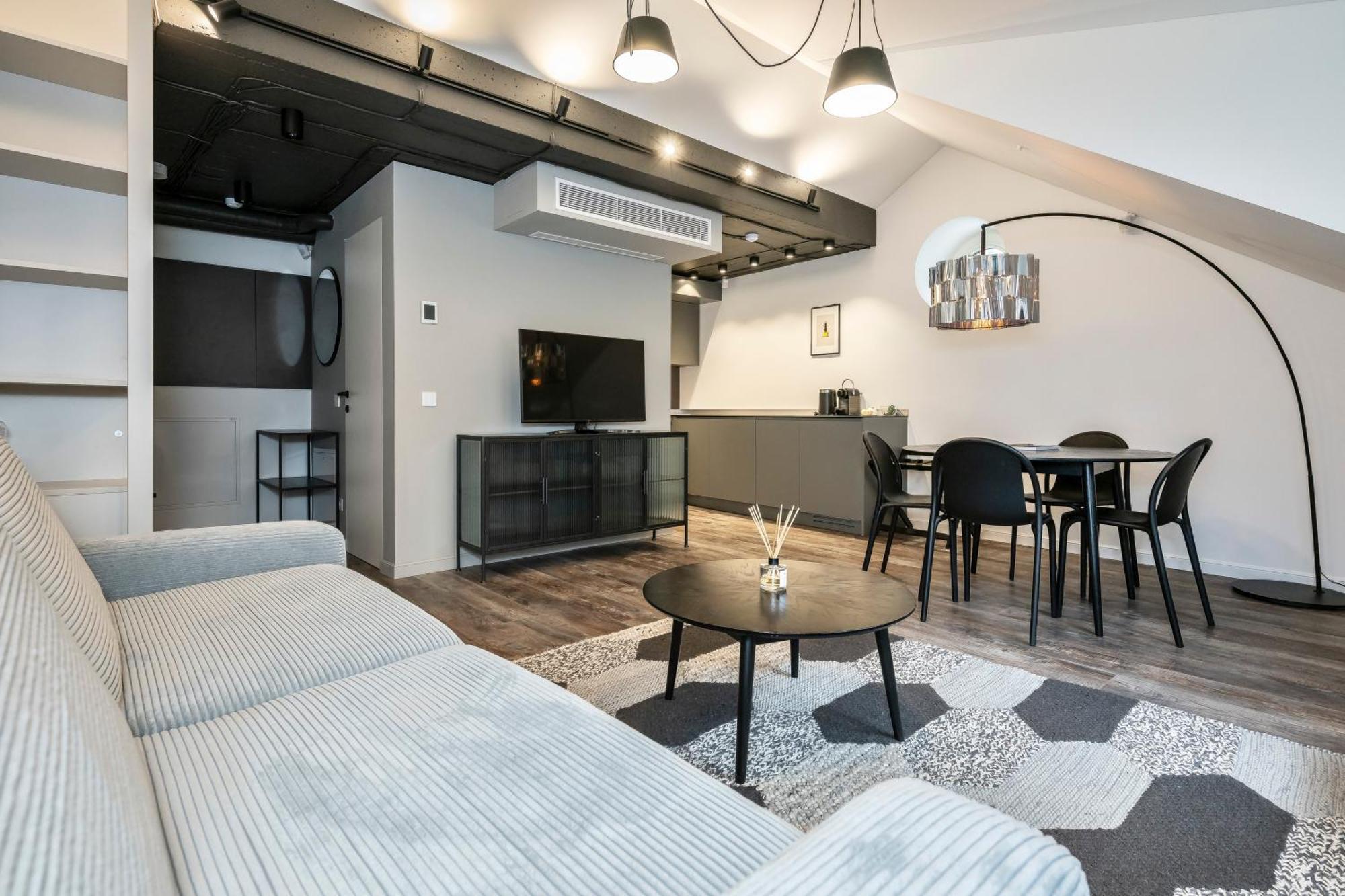 Artsy Exclusive Old Town Residence Gallery Walk Vilna Exterior foto
